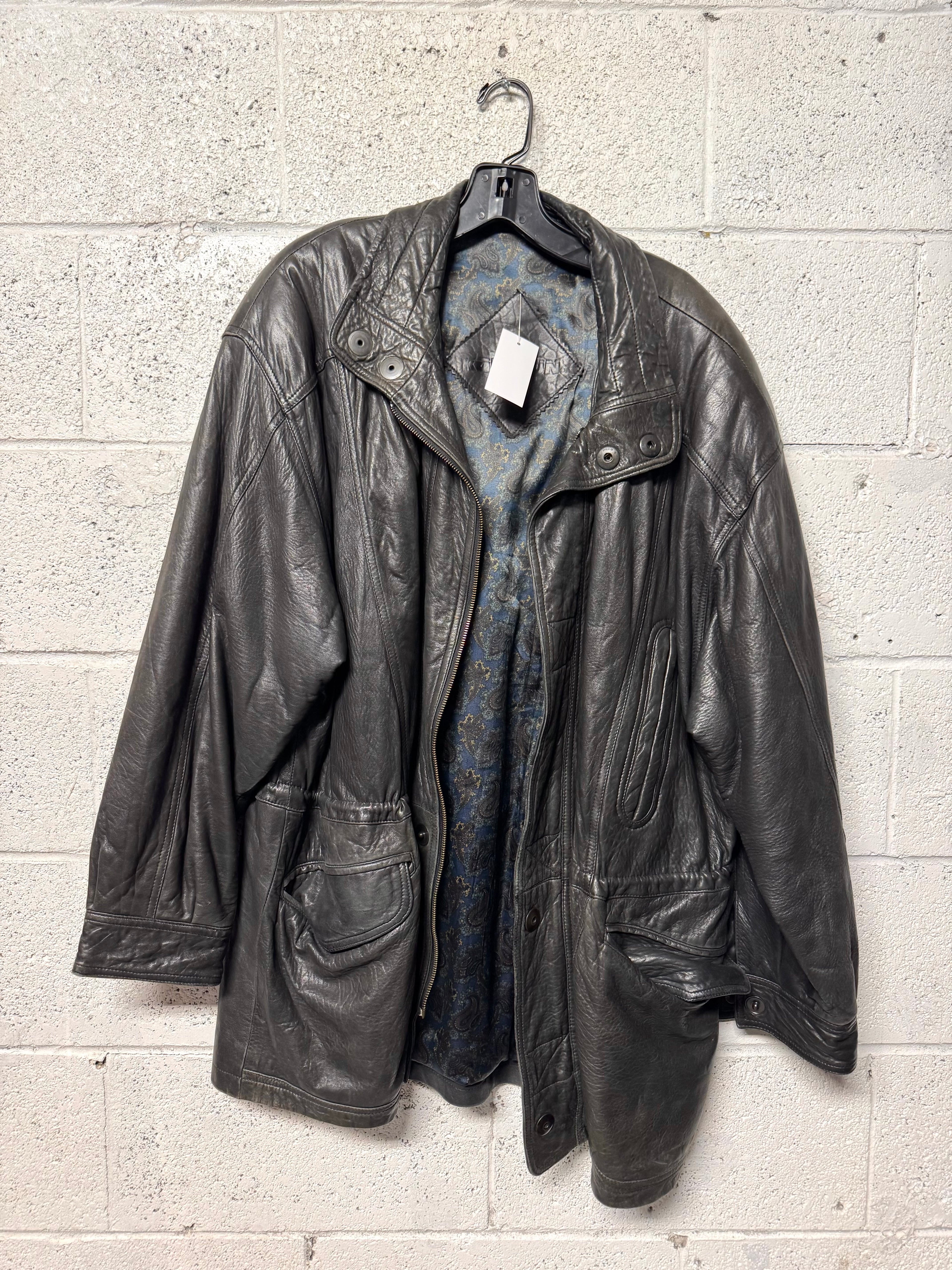 Veste en cuir Kapraun. Motif cachemire