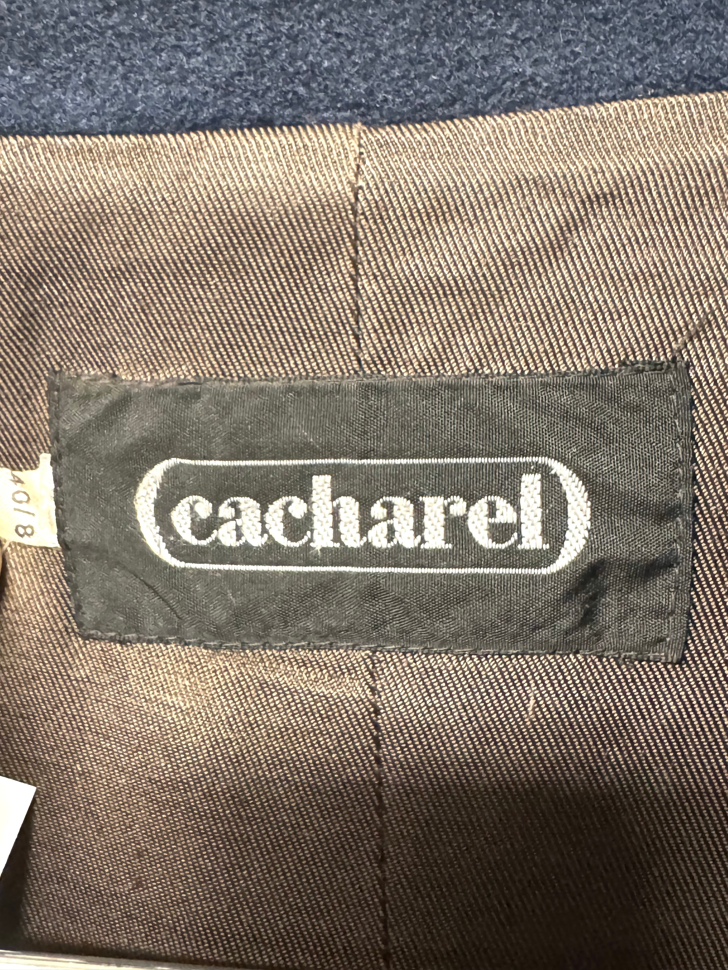 Manteau bleu marine avec revers marron en velour Cacharel
