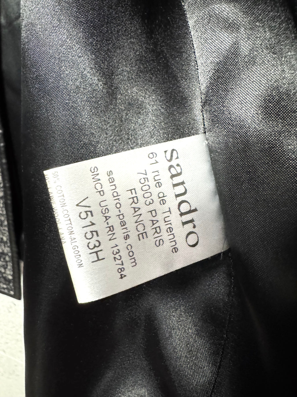 Veste courte blanche et noir Sandro