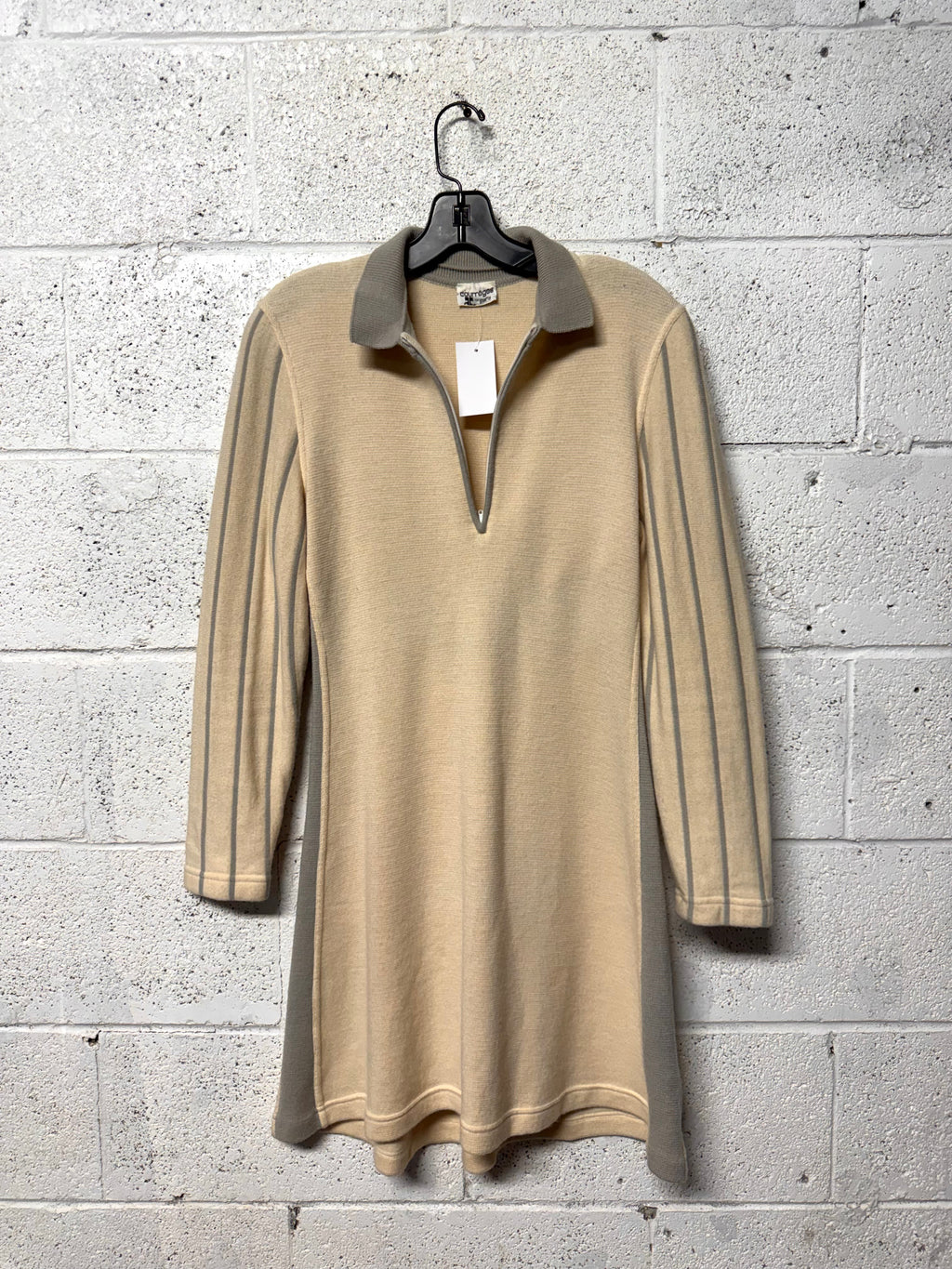 Robe tricot beige Courrèges