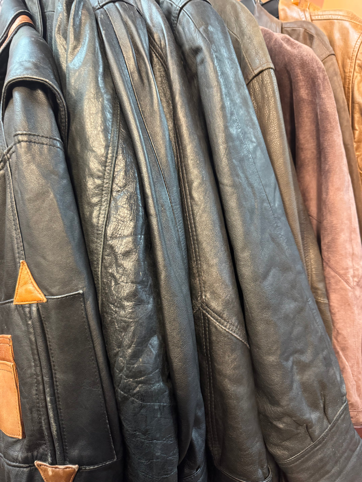 Lot de Vestes en Cuir
