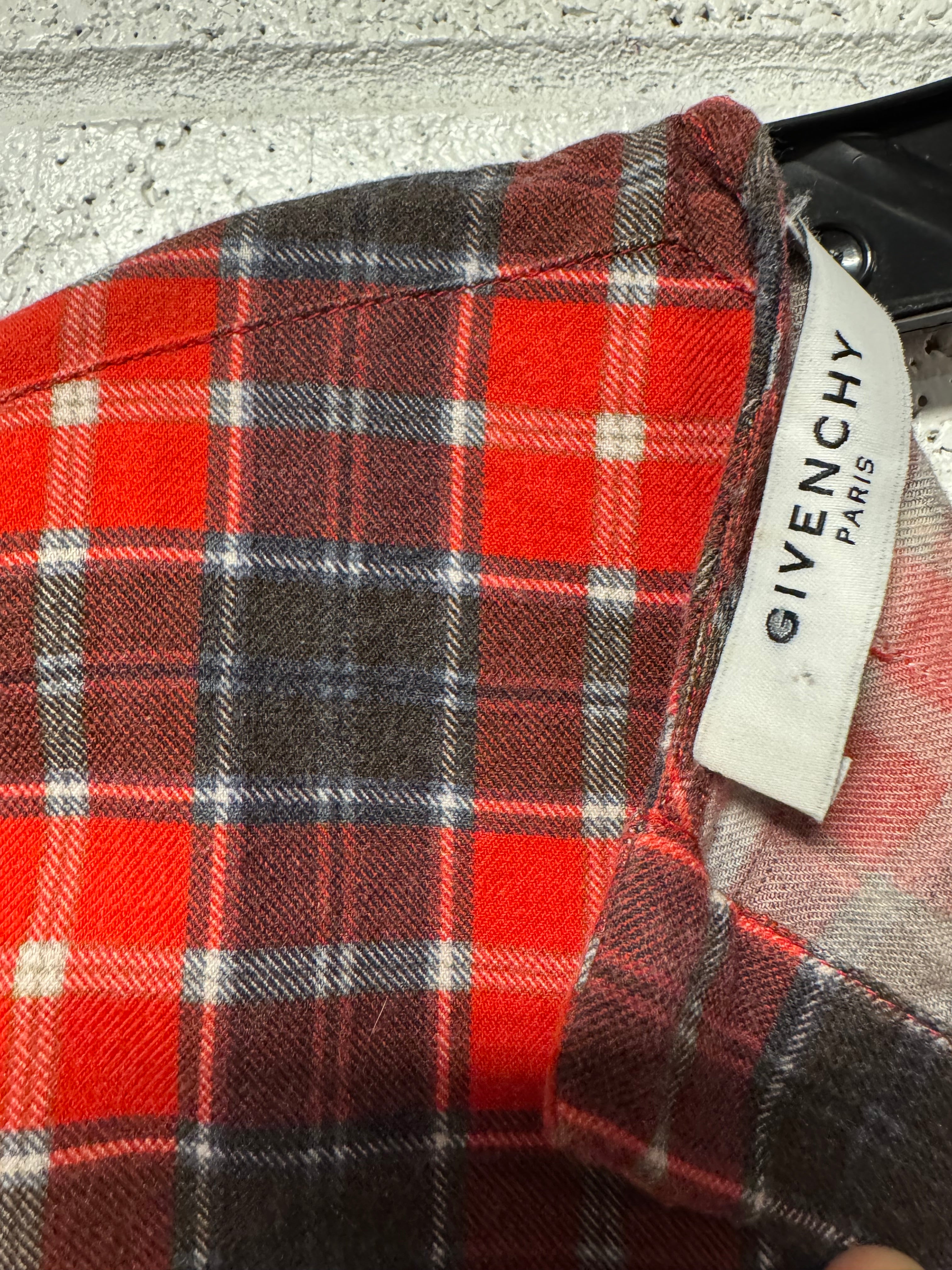 Chemise à carreaux rouge et noir Givenchy
