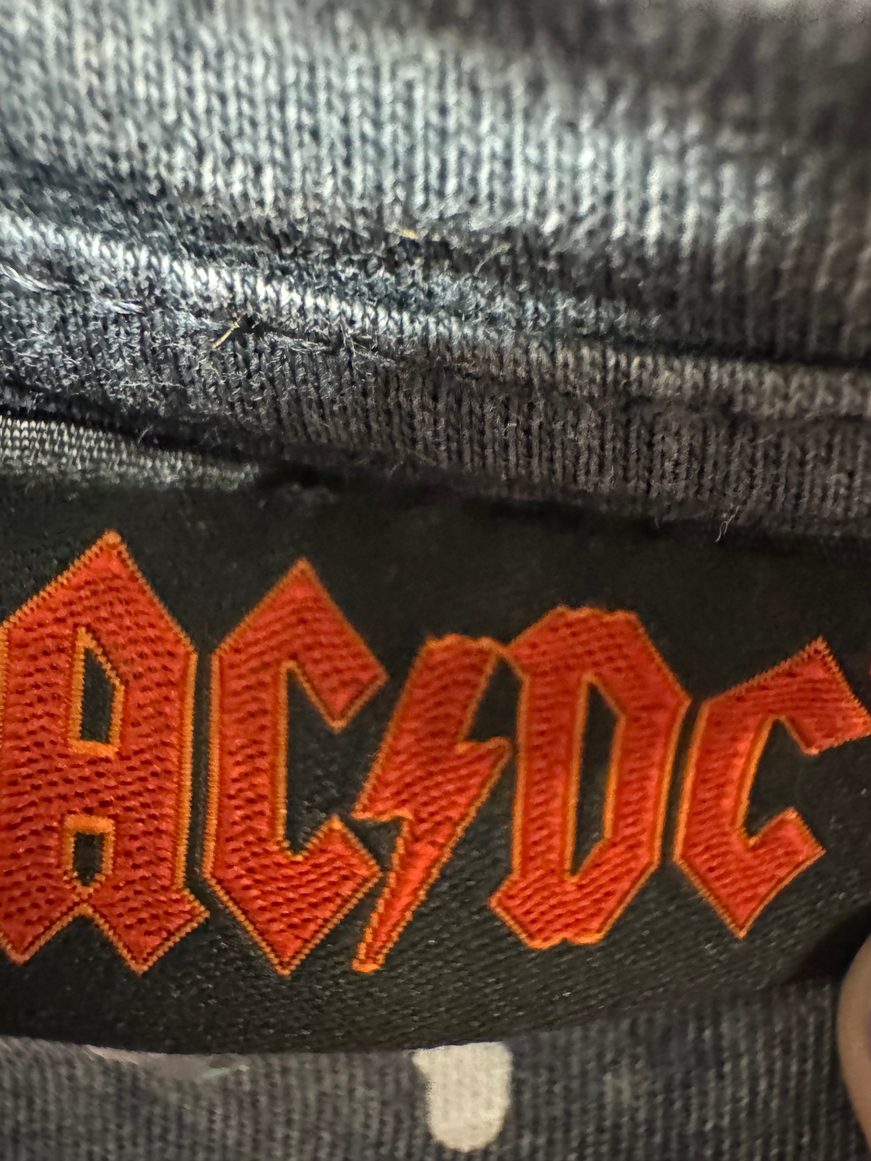 T-shirt AC DC