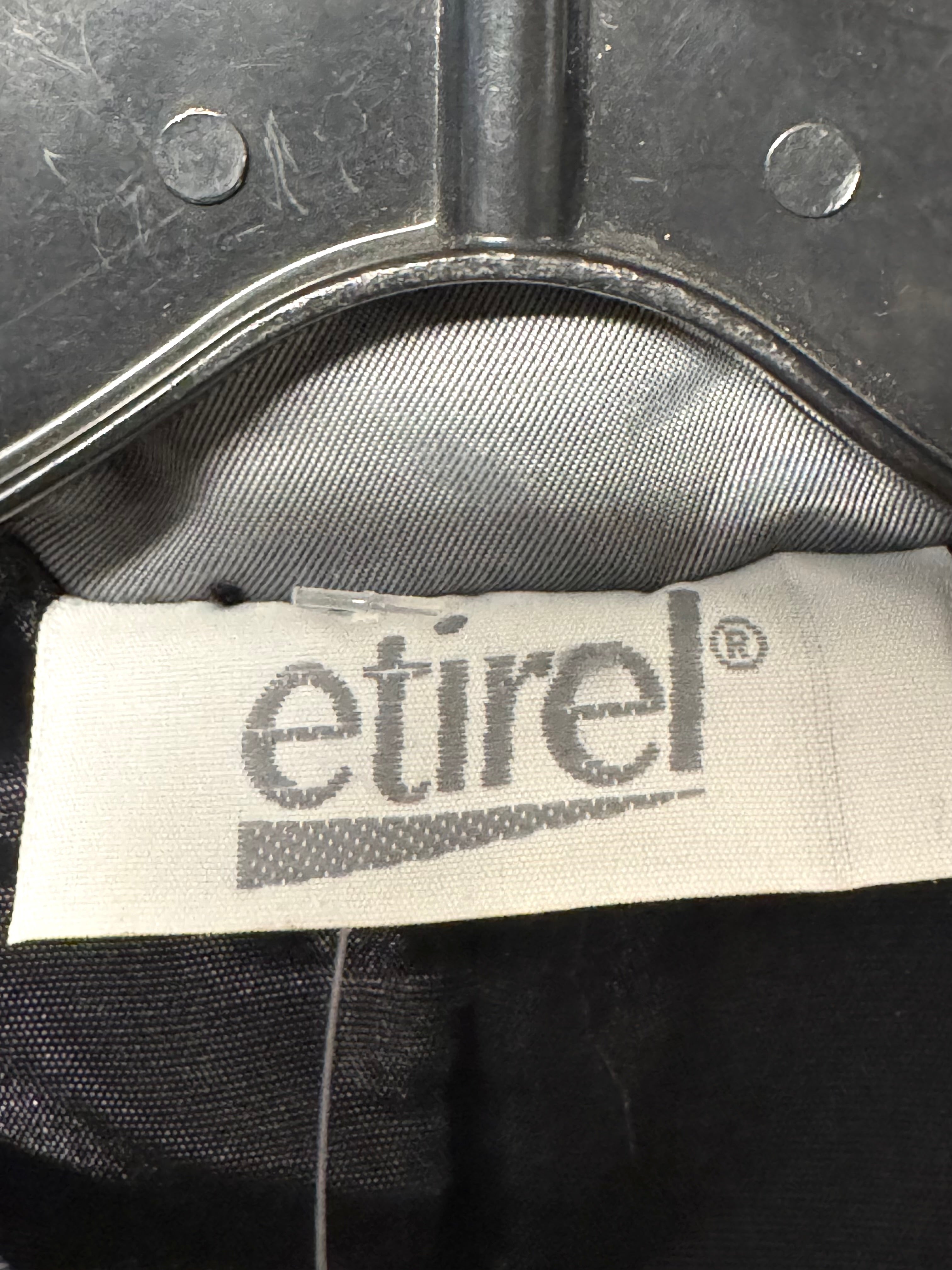 Veste sans Manche Etirel Grise