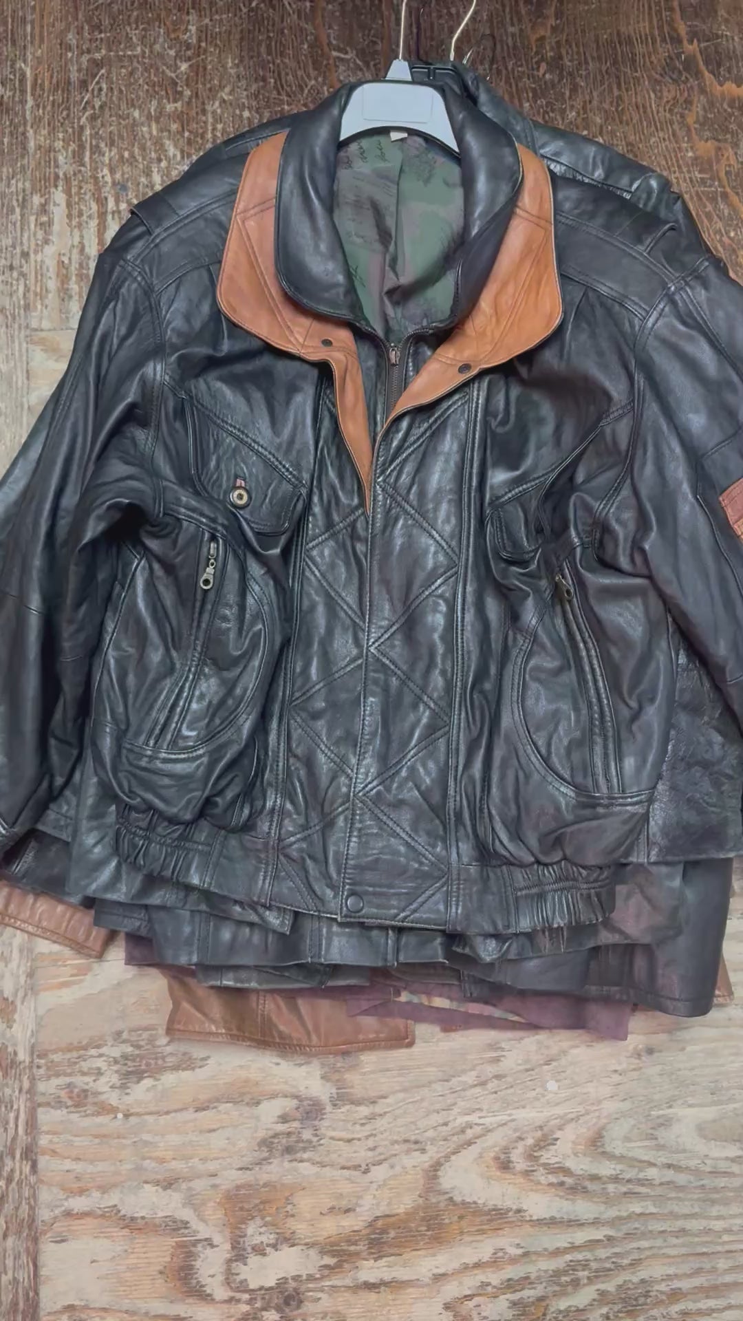 Lot de Vestes en Cuir